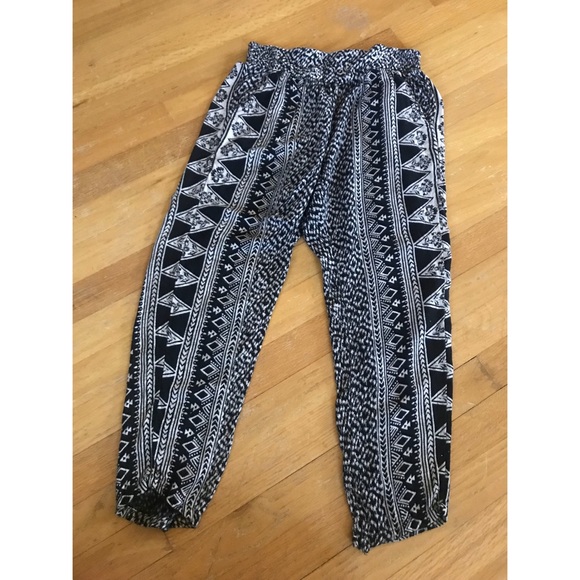 Billabong Pants - Billabong capris size S